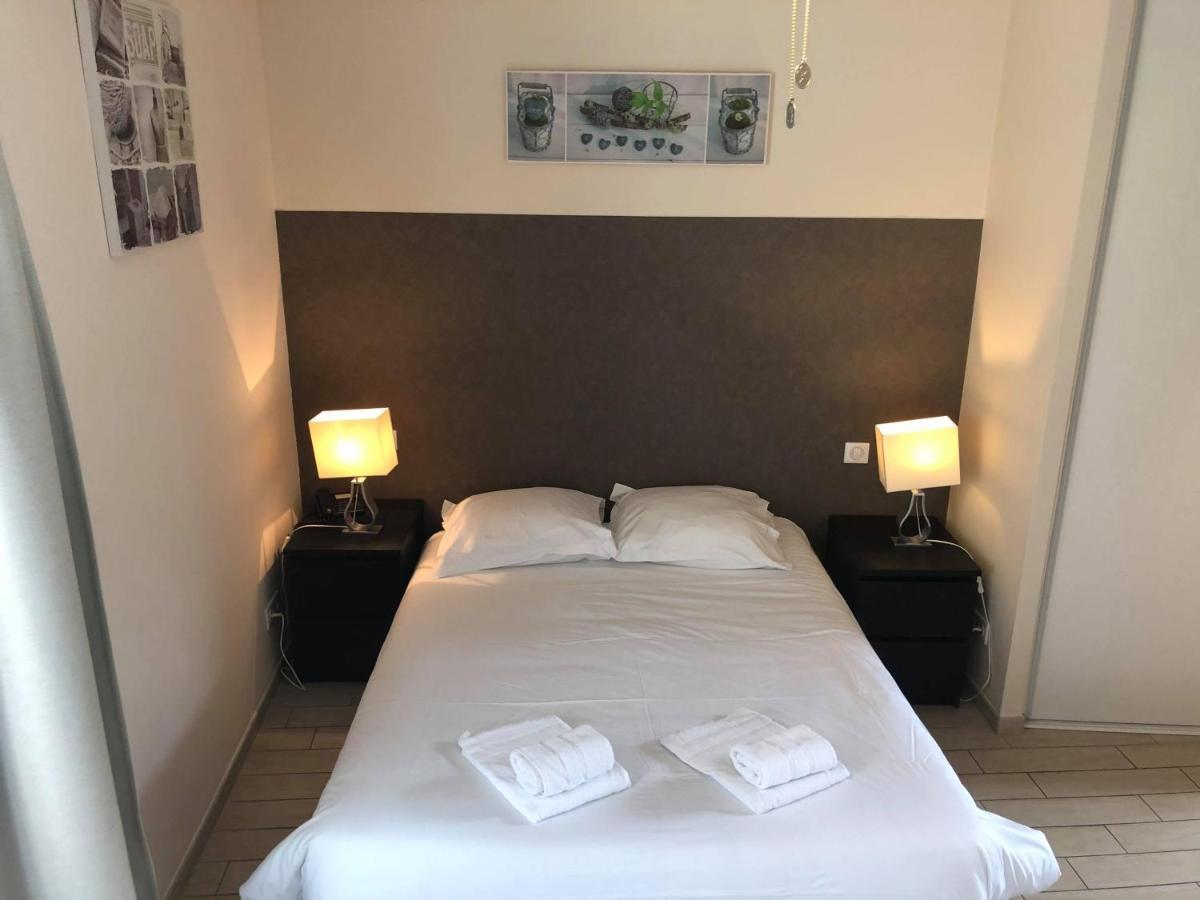 Logis Hotel Grangier Saint-Sozy Kültér fotó