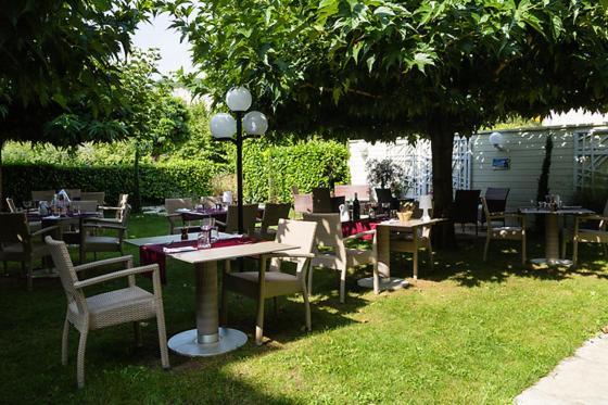 Logis Hotel Grangier Saint-Sozy Kültér fotó